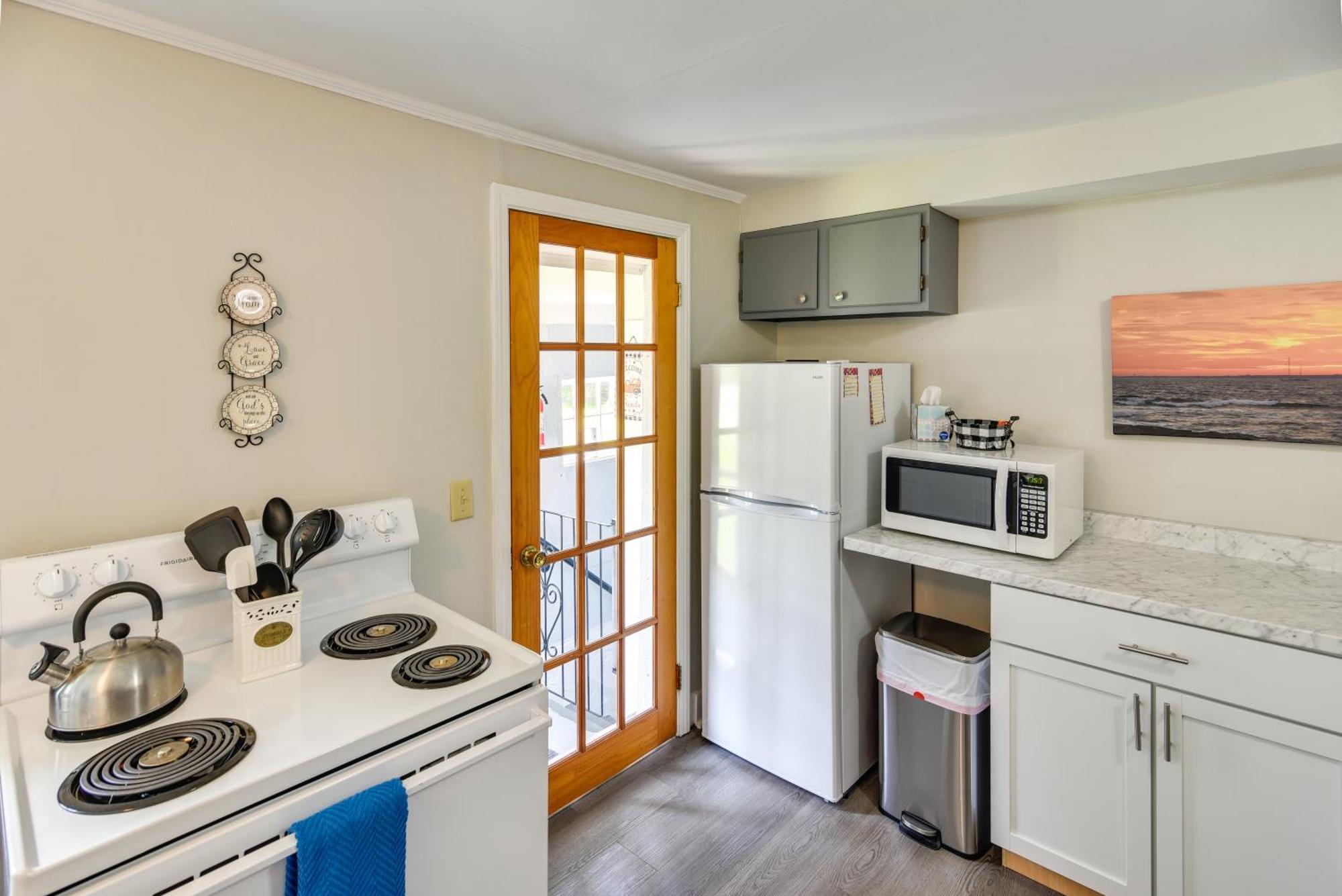 Newport House Less Than 3 Mi To Beaches And Bowens Wharf! Ngoại thất bức ảnh